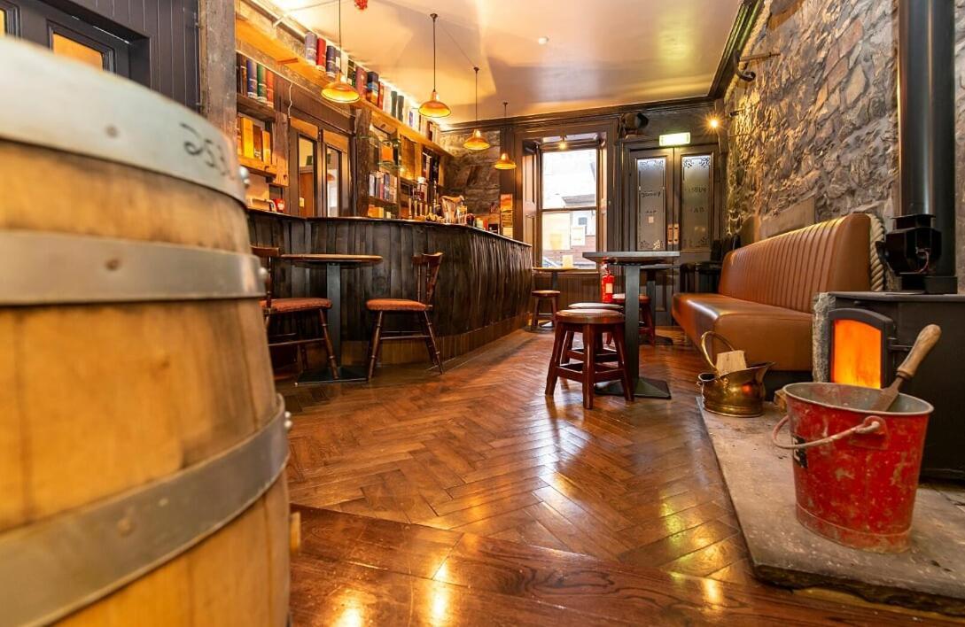 فندق The Whisky Vaults أوبان المظهر الخارجي الصورة